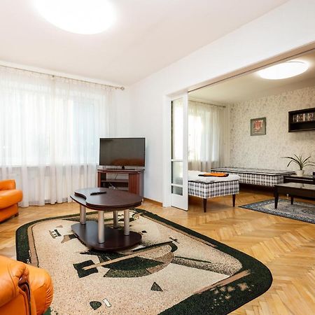 3 Room Central Apartmend 90M2 Parking For One Car Fifth Floor And The Building Does Not Have An Elevator Tallinn Bagian luar foto