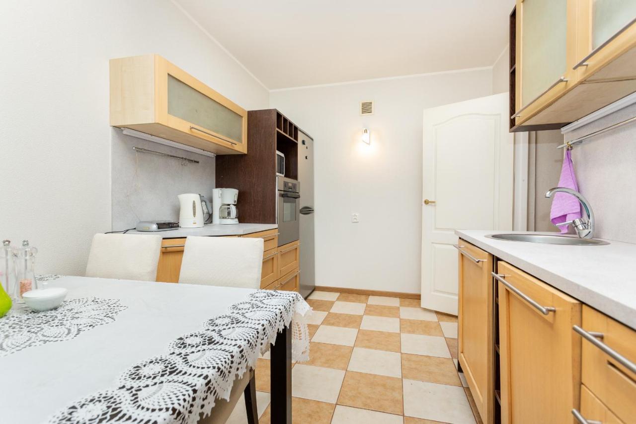 3 Room Central Apartmend 90M2 Parking For One Car Fifth Floor And The Building Does Not Have An Elevator Tallinn Bagian luar foto